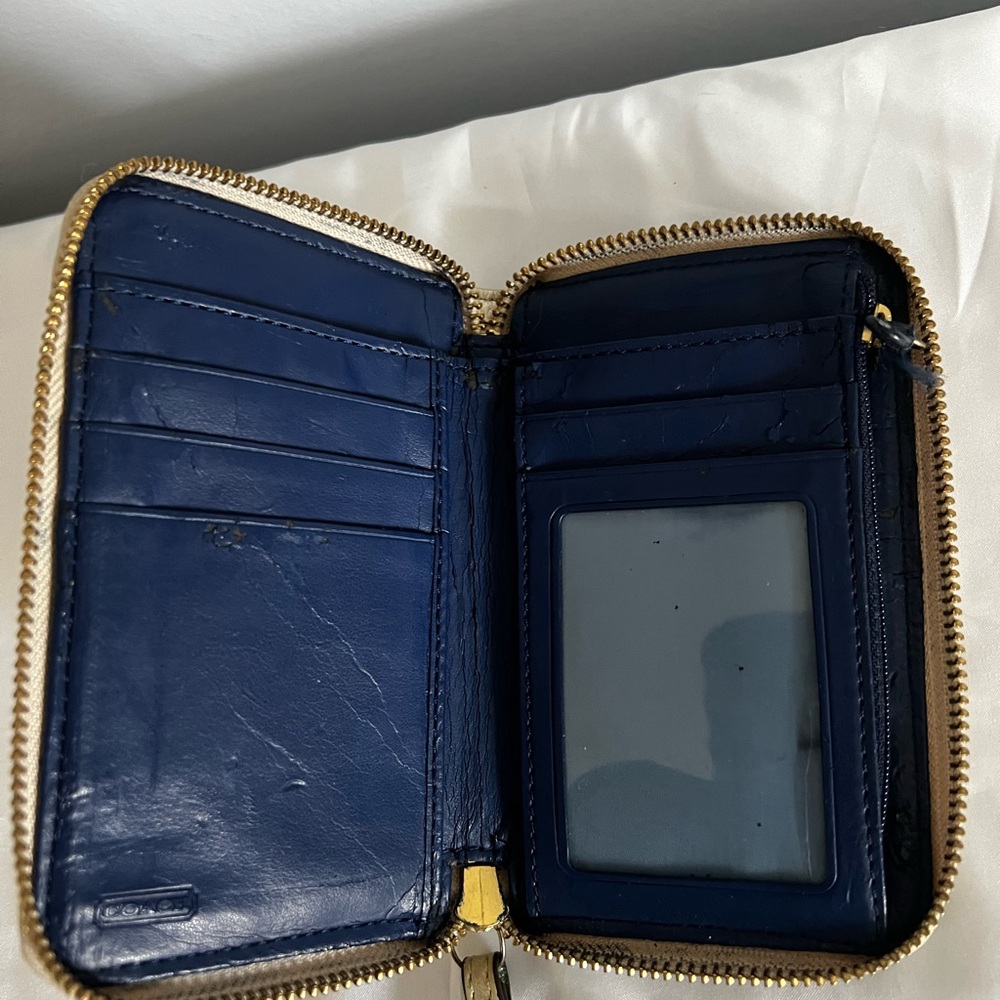 Coach Multicolor Poppy Zip Wallet with Heart Logo - Picture 3 of 5